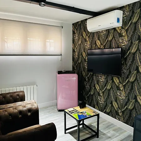 T-Homes - Cuenca Madrid Exterior photo
